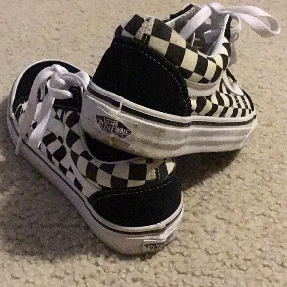 Checkerboard Old Skool Vans - Picture 3 of 4